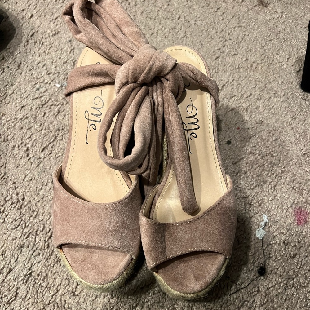 Lulu’s Lace Up Heel